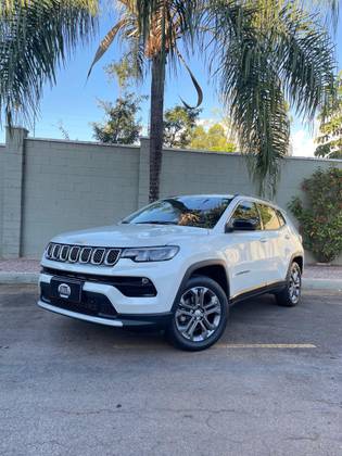 JEEP COMPASS 1.3 T270 TURBO FLEX LONGITUDE AT6